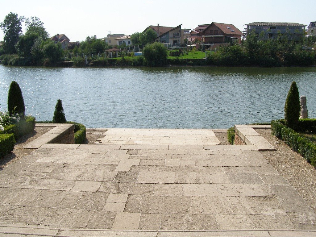 Palatul Mogosoaia lacul 1