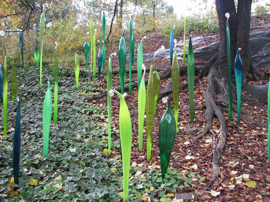 Dale Chihuly 77