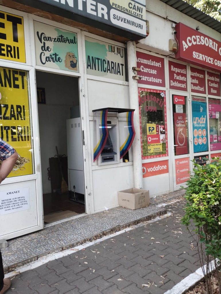 Drumul Taberei Anticariat carti vechi buchinisti Bucuresti anticar 2